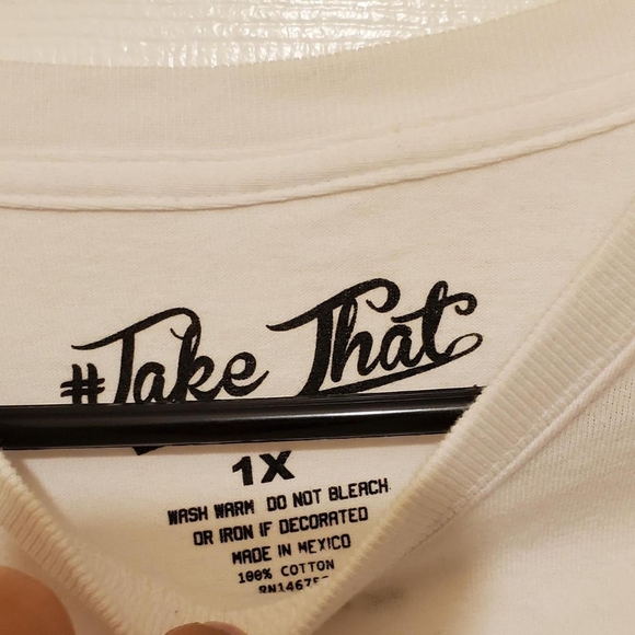 Smile tee - Picture 3 of 3